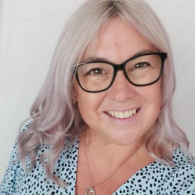 DebsGray2's profile picture. 