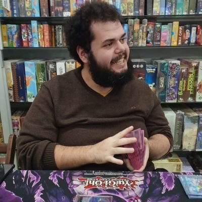kokuritsu1's profile picture. Amante de celulose colorida e palavra escrita. Minha magia preferida é a que cria um campo de flores.