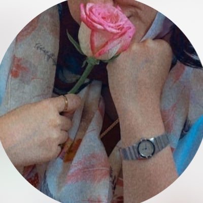 aljudaibifatmah's profile picture. Pediatric Resident .. 🌼 | .. 🌷