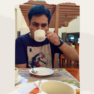ChaduRanga_v2's profile picture. Tech | coffee-hogger | Tweets about ತಿಂಡಿ-ತಿನಸು and ಹಣ-ಕಾಸು | Galipata & Paramatma songs  are 💕  | Old Account : @chadu_ranga
