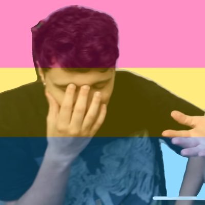pfp: Daniel Howell | header: @Technothepig | she/her | 22 | Alliumduo | SBI Enjoyer | I'm glad I got to know you, even just to a small extent, Technoblade ♡