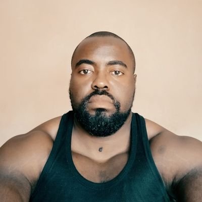 It only happens in Angola.
A vida é realmente bela.
Je ne suis pas riche mais j'ai beaucoup à offrir.