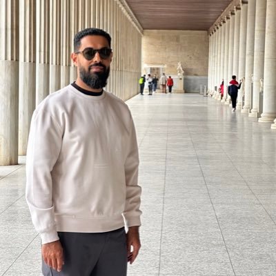 مهندس في قطاع البترول منذ ٢٠١١، أهوى الطبخ و الخبز و التصوير و السفر . تستهويني القراءة في تاريخ الحضارات. شغوف بمتابعة الرياضات المختلفة خاصة التنس و البادل