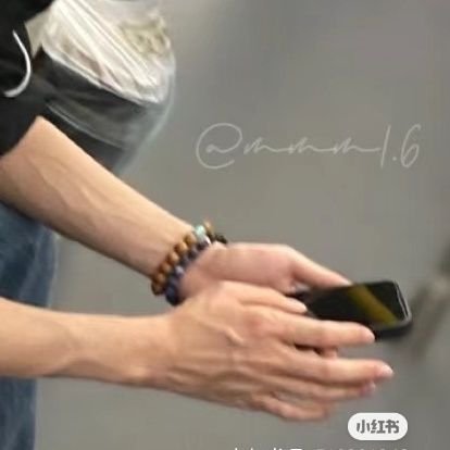 HTSmoooooon's profile picture. 过激梦女 | 我只是何运晨一个人的狗而已！【其他男的滚