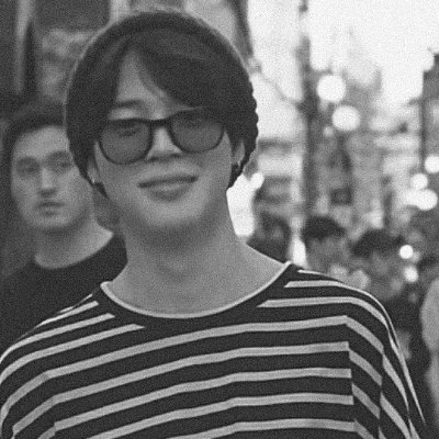 wingttan's profile picture. fan account @BTS_twt 
 • projeto de arquiteta e urbanista • escutadora de podcasts • comunista safada• cultuo bons livros • amo os animais