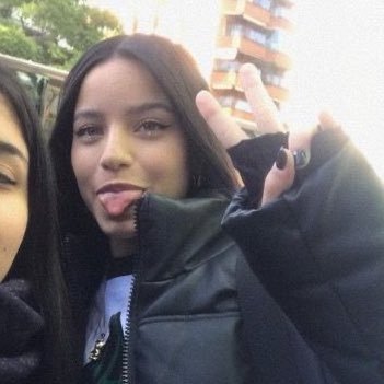 lov3matrclt's profile picture. surviving