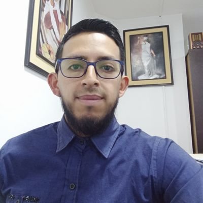 MAUROPONCE3's profile picture. Abogado