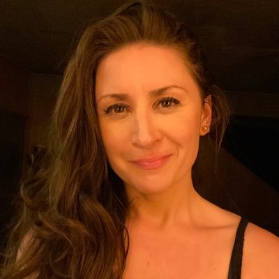 Leadership Consultant to C-Suite in Tech & Retail. Acquisitions Investor. TEDx Speaker. Founder & Ex-CEO of Kova. @Forbes Under30. #culture #leadership #invest