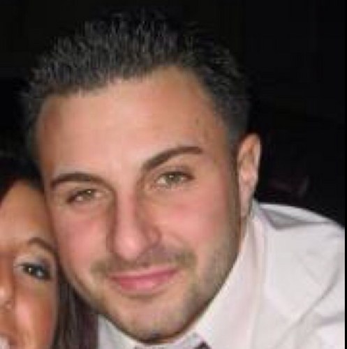 VinRo4's profile picture. 