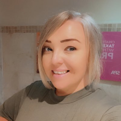 Emzc2007H's profile picture. 