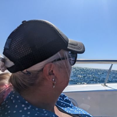 chelo_queen's profile picture. Argumentar con alguien que ha renunciado a la lógica es como darle medicina a un muerto.
Derecho. Abogada. Profesora.  Viajera. Opiniones personales.
No DM