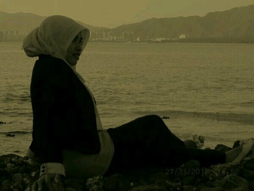 maulidyaaza's profile picture. 