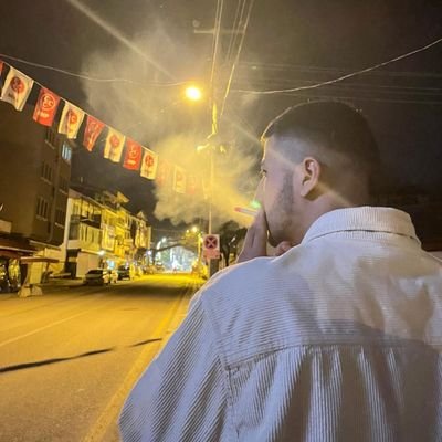 saianwe's profile picture. elmas ellerim var
BIST İŞLEM YOKTUR SADECE AMERİKA BORSALARI  DOLAR KAZANMAK İSTİYENLERİ BEKLİYORUM