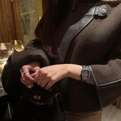 ﴿ رَبِّ اغْفِر لِي وَلِوَالِدَيّ ﴾