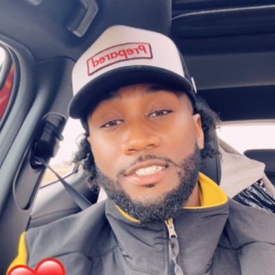 @Otis_TheeBarber