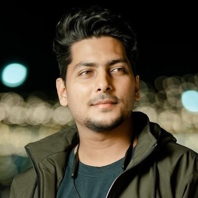 avishek_1994's profile picture. In search of moments to preserve.