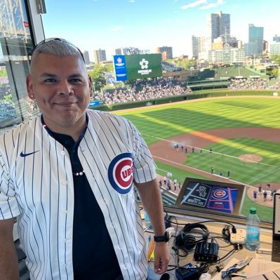 #GirlDad | I ❤️ my girls | 🇺🇸 🇲🇽 | Passionate Learner & Leader. 💭 are my mine; Transpo 🚌 🚶🏾♂️🚲 | Speaker IPV/GBV / Hablo Non-English | 🗣️ Go Cubs Go