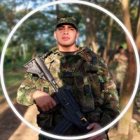 Macho Militar Dominante🔥300K (@bigandipe333) 's Twitter Profile Photo Macho Militar Dominante🔥300K (@bigandipe333) 's Twitter Profile Photo