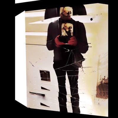 GonzoDelaPaz's profile picture. Digital Media Artist.

TRANS•PER•SPEC•TIV•ISM
Seeking truth through perspective. My images walk a line b/w real & surreal.
All images ©️