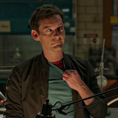 mishacoded's profile picture. He/Him
21🇲🇽
Wham! enthusiast, 80's nerd, gleek. I wish I was Peter Parker