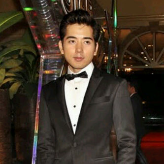 renzmarionf's profile picture. Merchant of motion and sniper extraordinaire