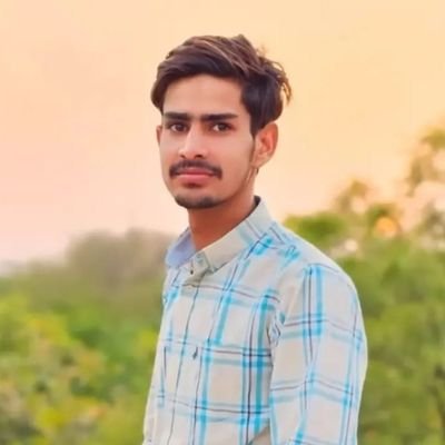 dk_moin's profile picture. *Math Addict* *Science freak* *Engineering possessed* *Born to lead and make exploits* *Upcoming Mogul*