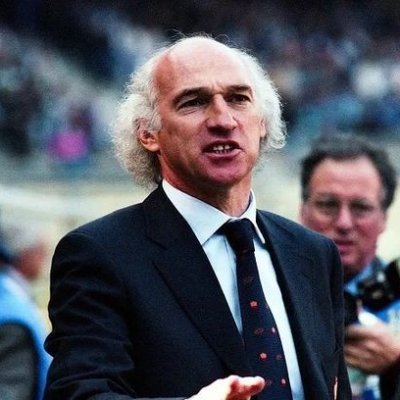 Usted puede tener grandes jugadores que no sean inteligentes y no va a lograr cosas. Boca, Arsenal, Milán.