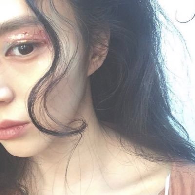 wai2kluvr's profile picture. ㅡ i share stuff i like ★ 🪽⋆｡˚ 𓆝⋆｡˚