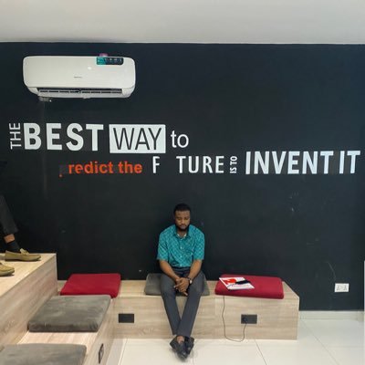 xah_muel's profile picture. ♉Project and Product Manager. Do send a DM let’s make you a Lagos landlord today🏘️