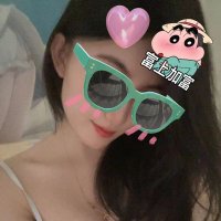 环环 (@yichenwang79008) Twitter profile photo