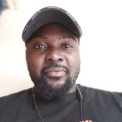 homme à tout faire !!!
congolais tout court , j'aime mon pays🇨🇩, je profite de la vie ...