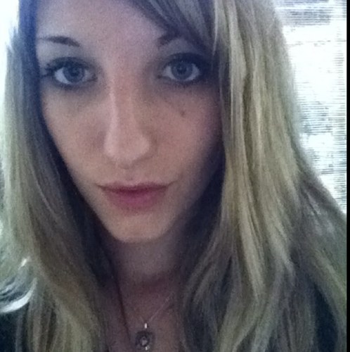 aimeeleee's profile picture. hi im lee. but really aimee-lee. im twenty years of age & in love. i enjoy originality & passion.