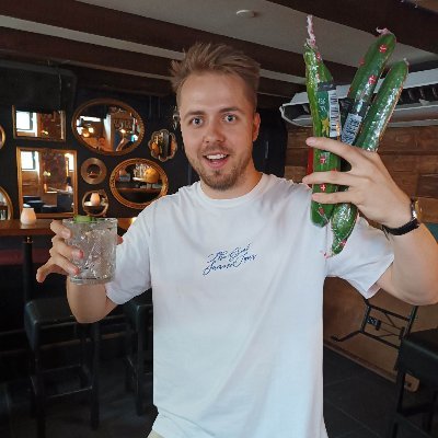 27 🇩🇰
Flames | Red Bull | Directive Games
- Making Shows & Entertainment