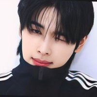 하랑 (@h123rang) 's Twitter Profile