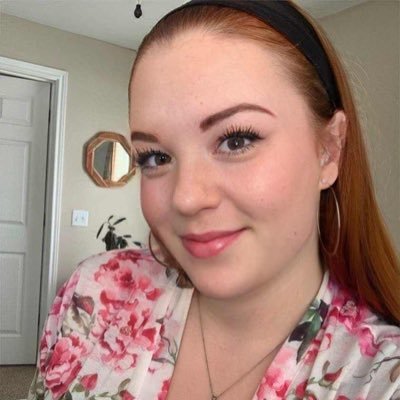 EffieMorale5's profile picture. ESSENCE🥰