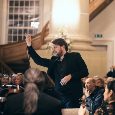 Artistiek leider ~ Cultureel ondernemer ~ Organist ~ Bestuurder ~ Adviseur