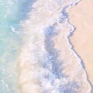 umiomil's profile picture. 