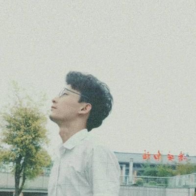Think7452's profile picture. 