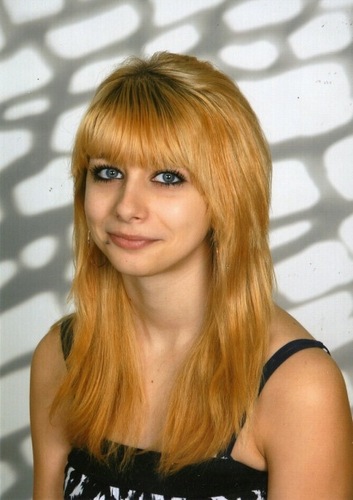 vladaionova's profile picture. Весёлая, озорная, целеустремлённая.