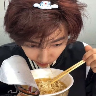 haotaokiya's profile picture. diva? I barely even knew ha!