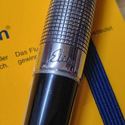 RollbahnMini's profile picture. 休日だけやるバレットジャーナル　　読み直せない雑記帳