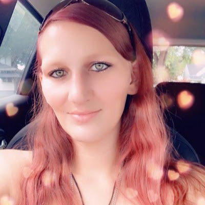 ProudMamiiOf4's profile picture. 