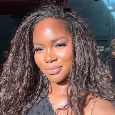 Get ready! Fragrance and skincare lover 🤍Biomedical sciences graduate 👩🏾🔬Tech bae on the side 🤭neurospicy 🌶️