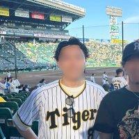 t.k (@u0njs) 's Twitter Profile