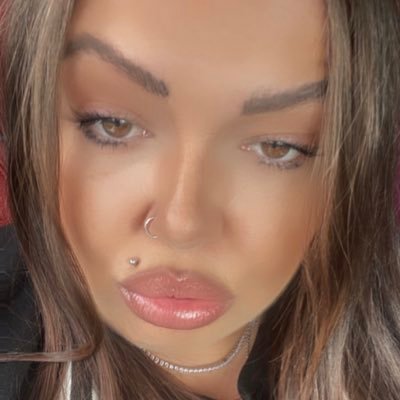 BobbieG17864023's profile picture. 