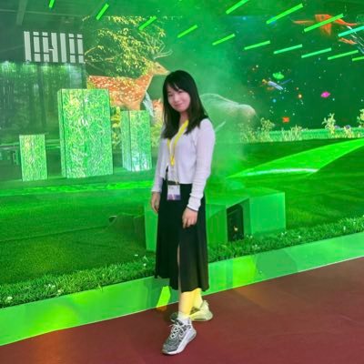 I am Rachel from Ustage Lighting at Guangzhou China. 12 years stage light factory, products passed CE, RoHS certificate~~😊