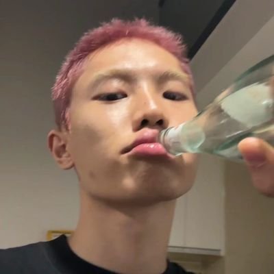 ynqbopng134501's profile picture. 愿你安好