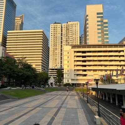 sakkarin754's profile picture. 