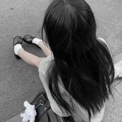 userisbitch_'s profile picture. this bitch needs to die