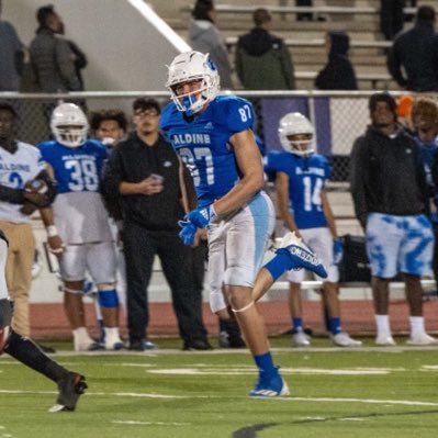 Samuel Saravia class of 25' 220 6'3 TE Aldine Highschool #BlueBloods
